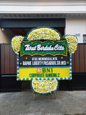 Papan Bunga Duka di Tenilo